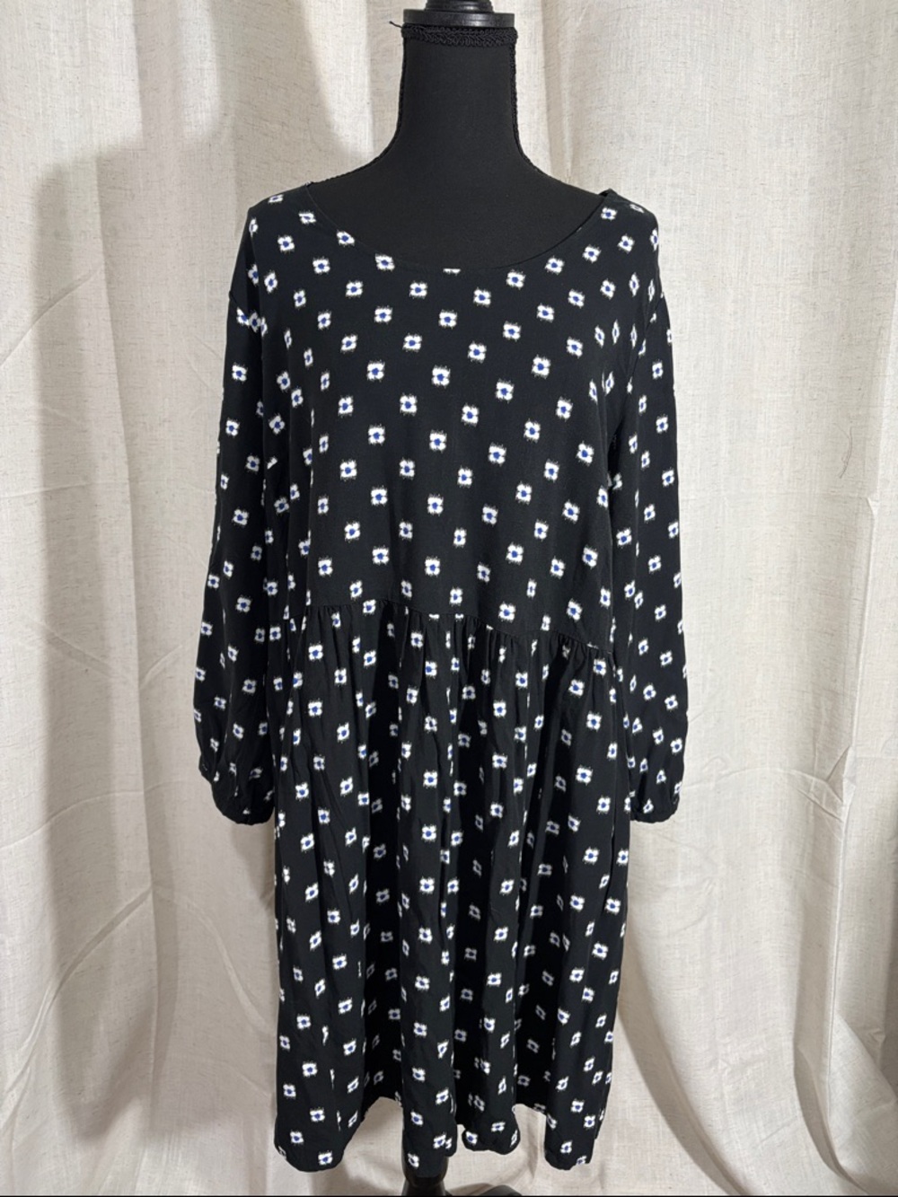 Black Floral Print Women’s Dress